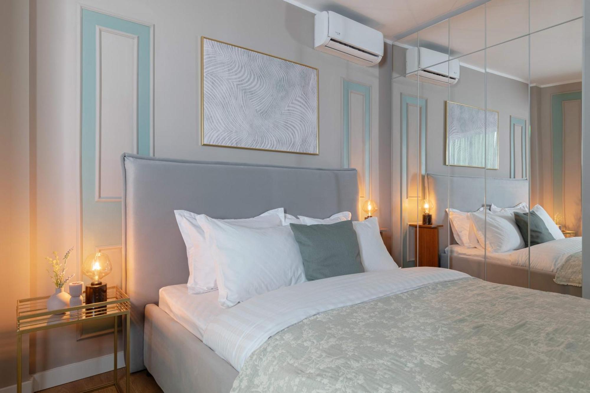 Holt - Sublime Minty Green 1Br On The Park 부쿠레슈티 외부 사진
