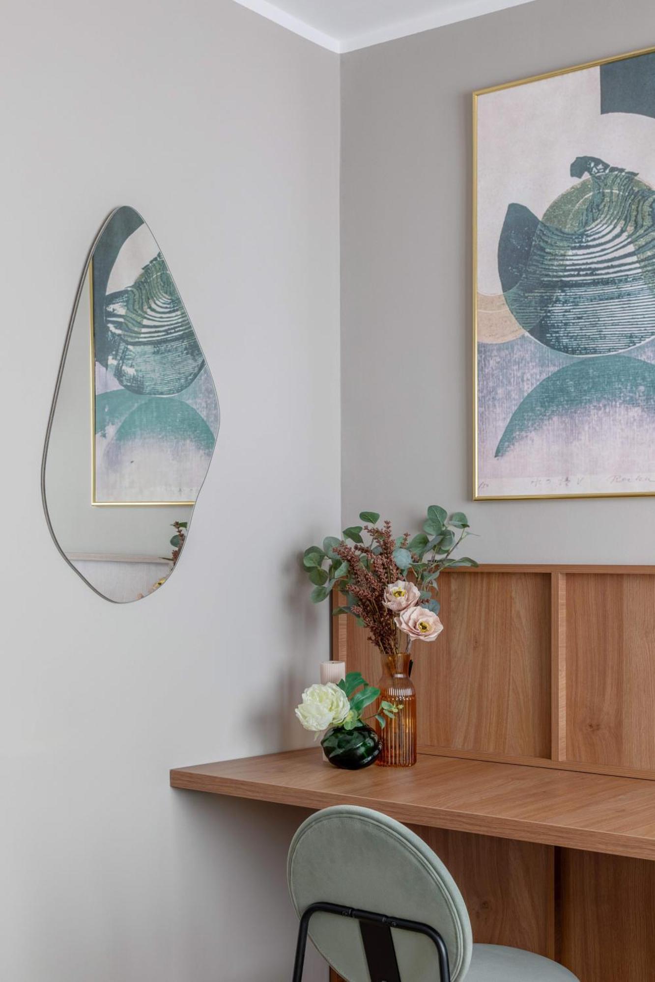 Holt - Sublime Minty Green 1Br On The Park 부쿠레슈티 외부 사진