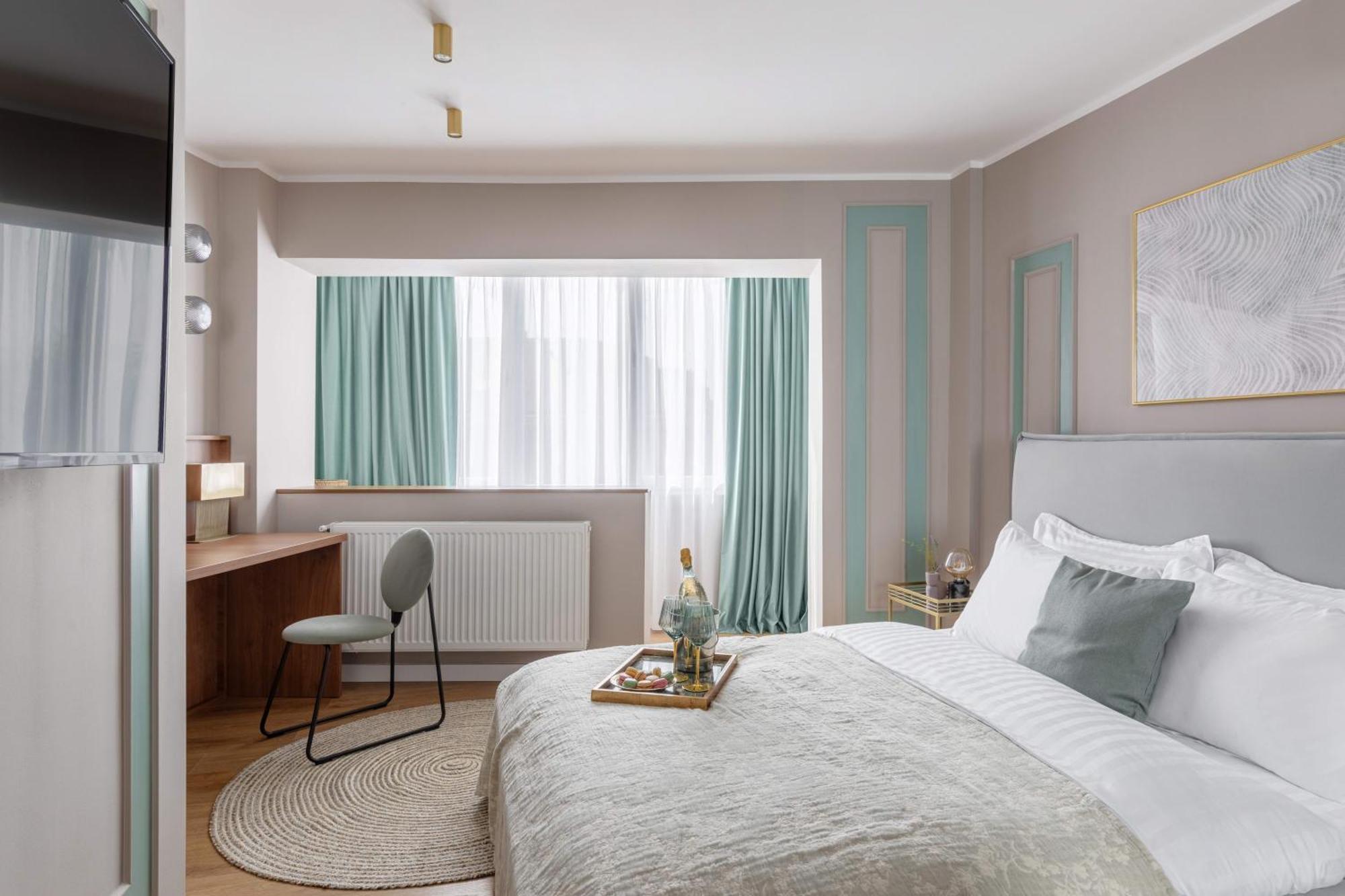 Holt - Sublime Minty Green 1Br On The Park 부쿠레슈티 외부 사진